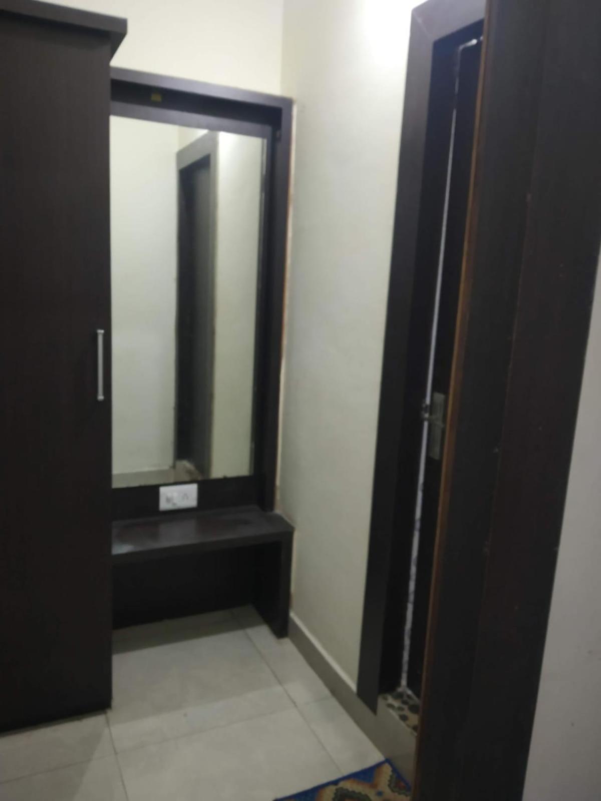 Hotel Indraprasth Balangir Bagian luar foto